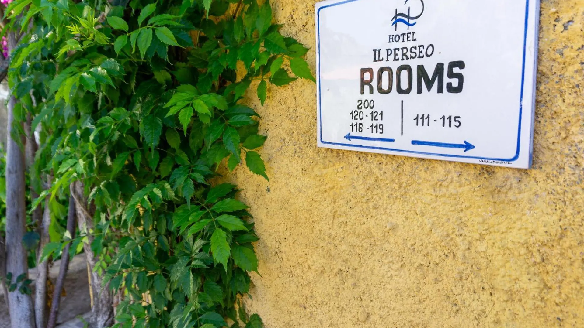 Hotel Il Perseo Chiessi 3*,